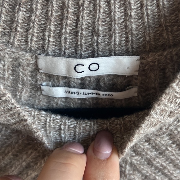 CO 100% cashmere tan cropped sweater - Picture 9 of 9